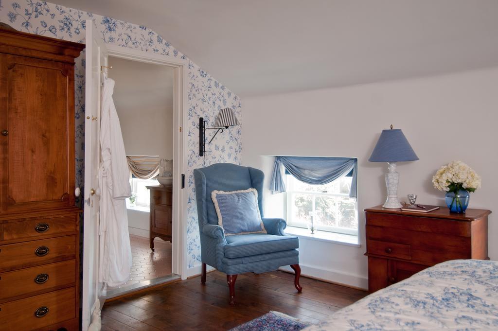 Wayside Inn Bed And Breakfast Ellicott City Exterior foto