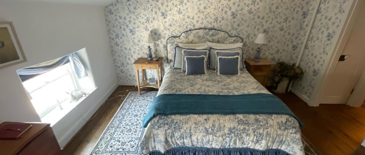 Wayside Inn Bed And Breakfast Ellicott City Exterior foto