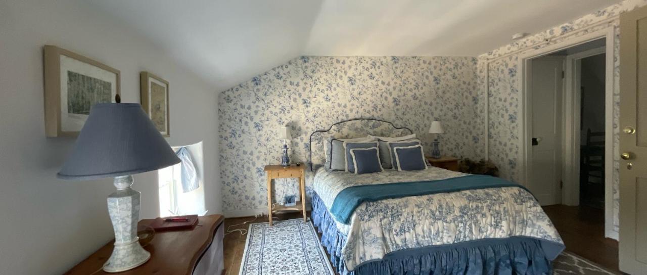 Wayside Inn Bed And Breakfast Ellicott City Exterior foto