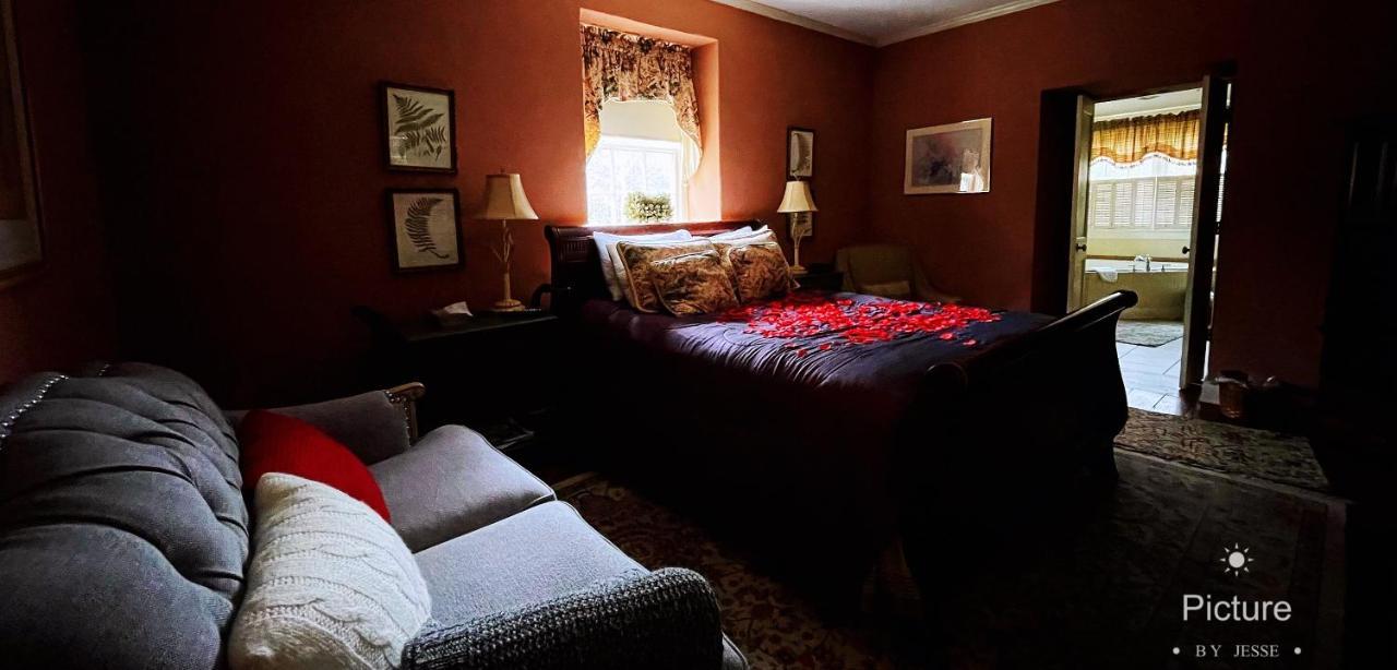 Wayside Inn Bed And Breakfast Ellicott City Exterior foto